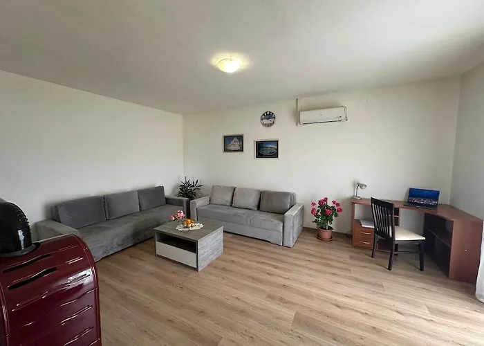 Beachfront Olive Retreat - Your Escape To Peace Ljubač